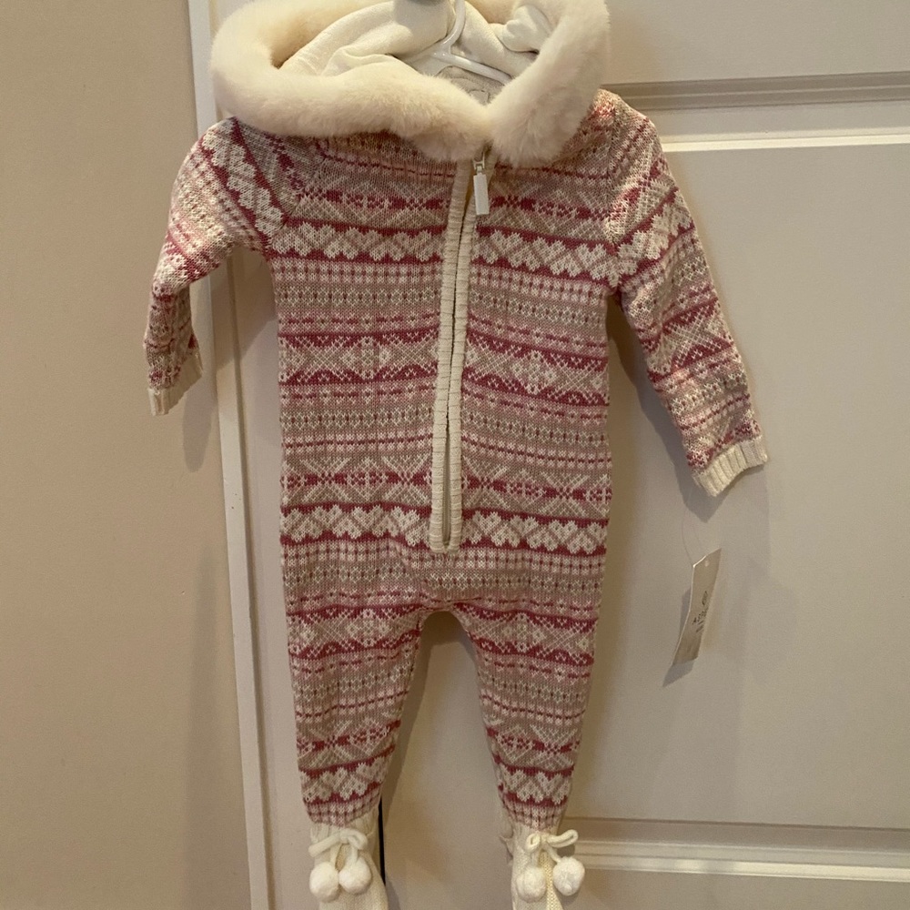 NWT Aspen baby bunting